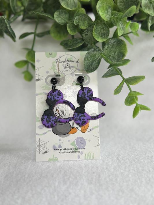 Haunted Wallpaper Hands Earrings – Spooky Style with a Touch of Grace